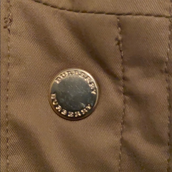 Authentic Burberry Trench Coat! - Picture 5 of 7